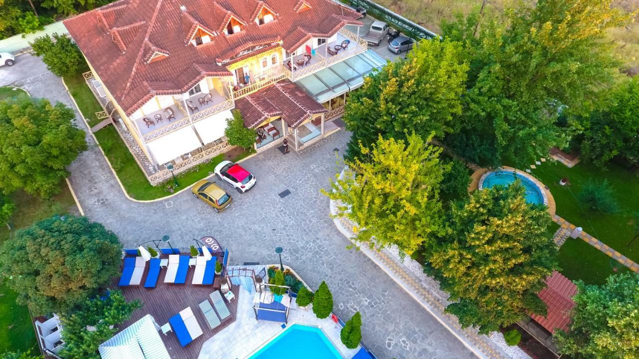 Krikonis Hotel Ioannina Exterior foto