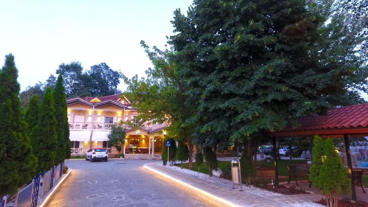 Krikonis Hotel Ioannina Exterior foto